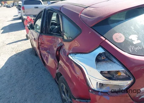 2014 Ford Focus Se из США, поврежденный, VIN 1FADP3K27EL180358